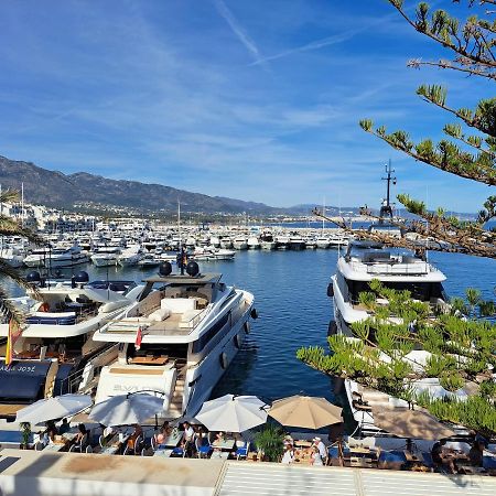 Private Suites In Huge Penthouse 1St Line Puerto Banus, Incredible Views, Jacuzzis Marbella Zewnętrze zdjęcie