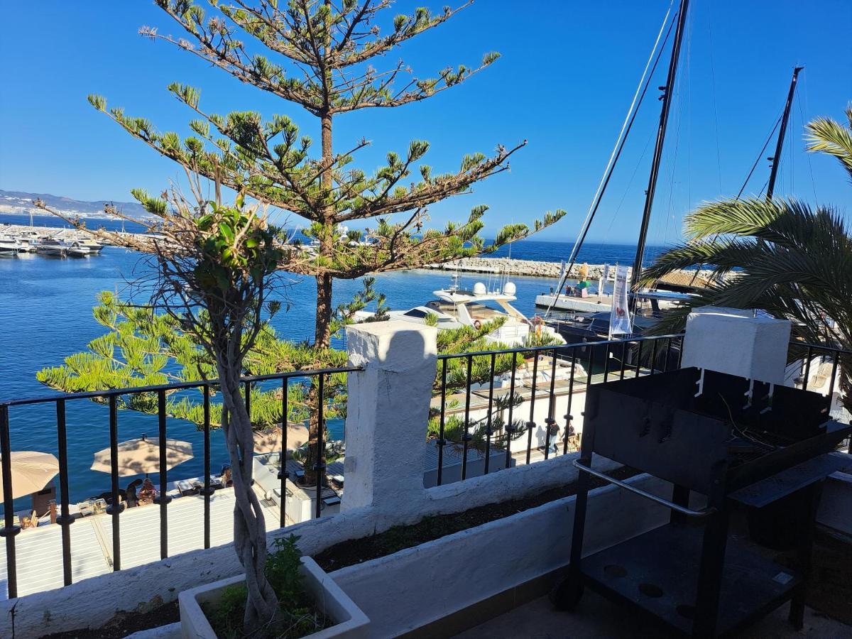 Private Suites In Huge Penthouse 1St Line Puerto Banus, Incredible Views, Jacuzzis Marbella Zewnętrze zdjęcie