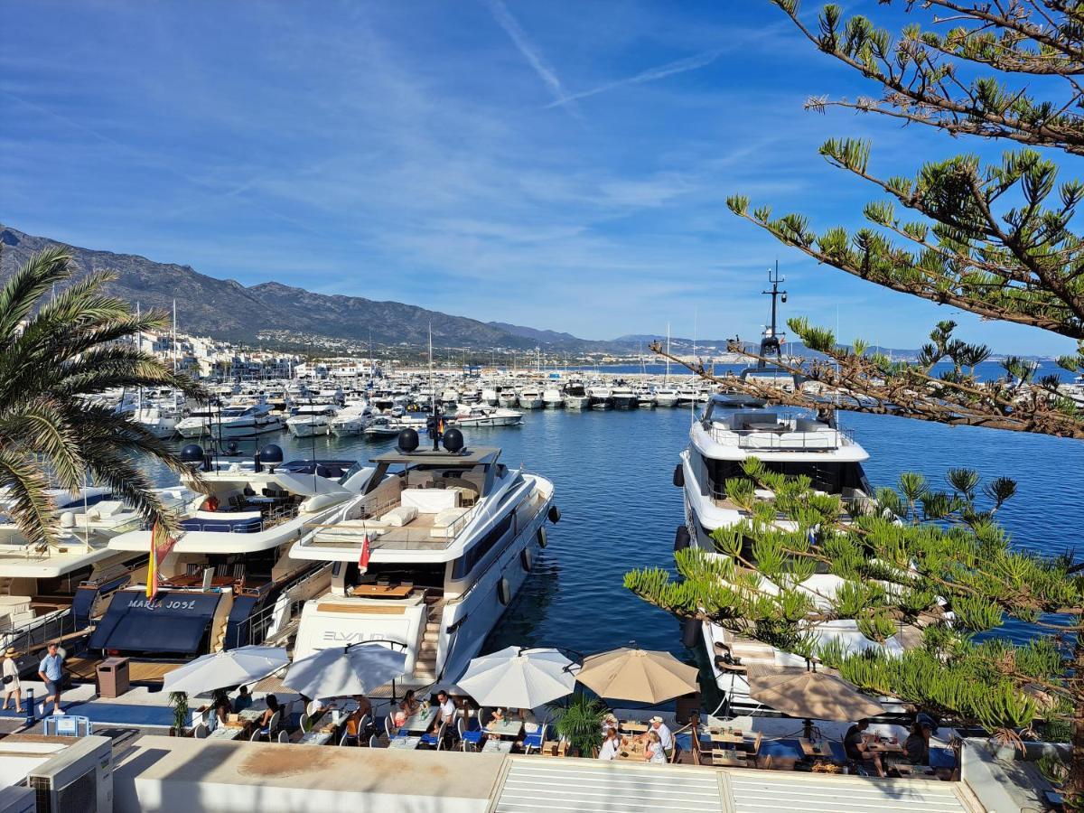 Private Suites In Huge Penthouse 1St Line Puerto Banus, Incredible Views, Jacuzzis Marbella Zewnętrze zdjęcie