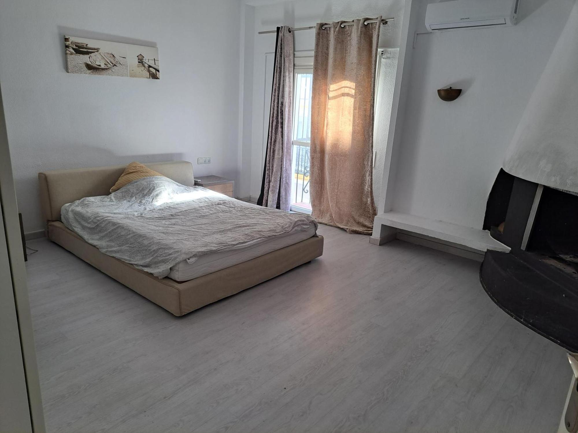 Private Suites In Huge Penthouse 1St Line Puerto Banus, Incredible Views, Jacuzzis Marbella Zewnętrze zdjęcie
